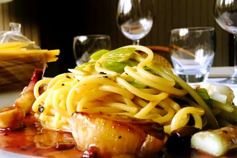 Spaghetti grandi con la cipolla, Luca Gagliardi, La Rampina