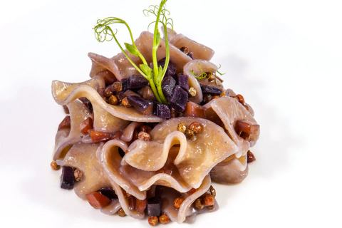 Buon 2018 e buona 'pasta a tutti' Noi iniziamo con Elis Marchetti! 