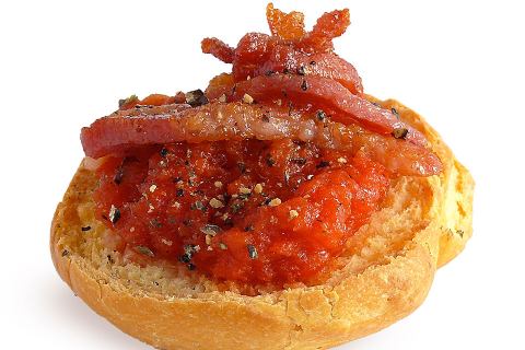 Una nuova idea per le farcire le Rosselle? Perché no all'amatriciana?