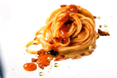 Gli spaghetti al pomodoro di Franco Aliberti, pastrychef