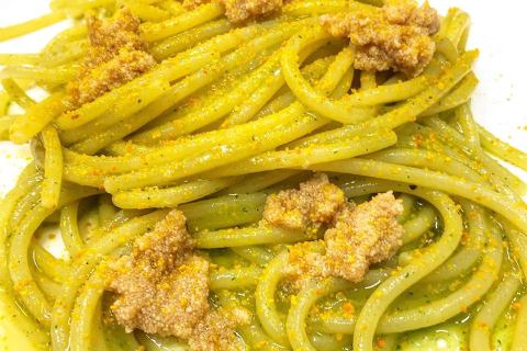 Bottarga di baccalà e agretti per gli spaghetti grandi di Sigismondo Gaetani