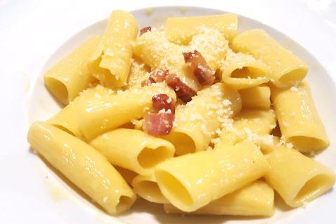 Ultima Domenica di Agosto. Rigatoni alla carbonara?