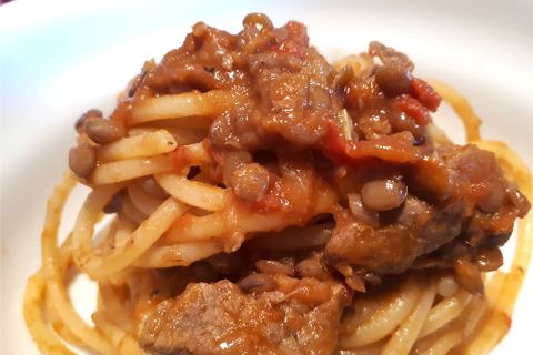 Casa Latini ragù e lenticchie, finite le feste