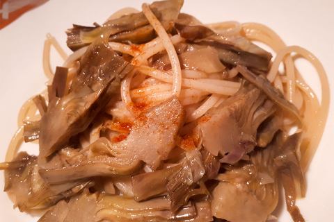 Da Casa Latini, Cappelli, porro, carciofi e peperoncino