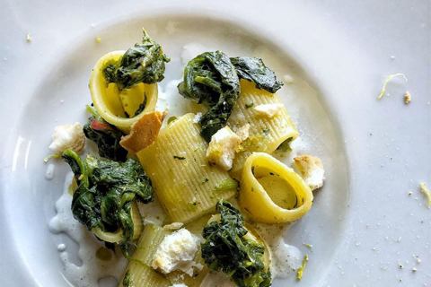 Mezzo schiaffone con crema di ricotta salata, limone e cime di rapa Antonio Paolino