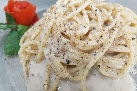 Cacio e pepe, la ricetta italiana più famosa al mondo