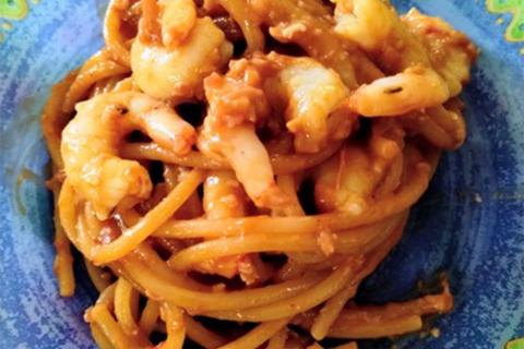 Spaghetti Cappelli cotti nella bisque di...