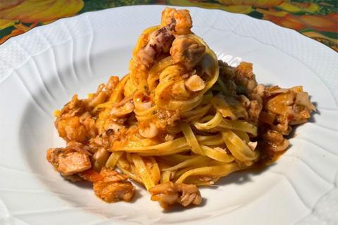 Martedì 17, ragù di pesce